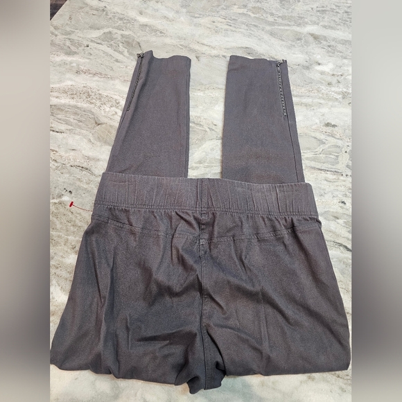 LOFT Outlet Lounge Pants Size M Gray Stretch Waist Zipper Cuff Casual - Picture 5 of 6